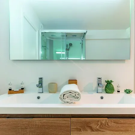 Appartement Close To Eiffel Tower - Family House *