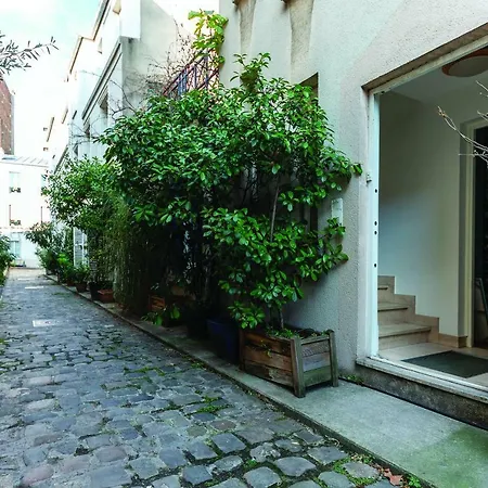 Close To Eiffel Tower - Family House * Paříž